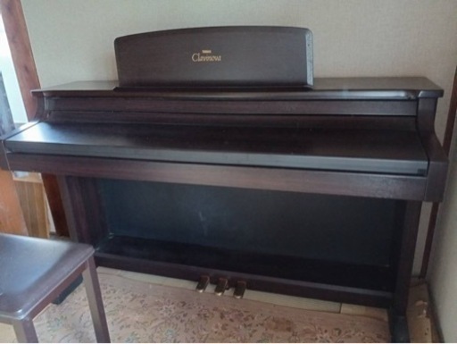 YAMAHA Clavinova ピアノ CLP-156 椅子セット　97年式 YAMAHA Clavinova ピアノ CLP-156 椅子セット 97年式