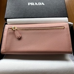 PRADA 長財布　ピンク　箱付き