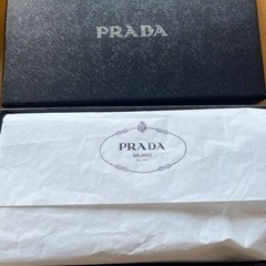 PRADA 長財布　ピンク　箱付き