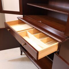 全国発送可能！】神戸元町欧風家具！ 【メープル不二屋】高級食器棚