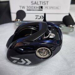 【最終値下げ】【新品】ダイワ ソルスティストTW 300XHL(左) PE SPECIAL