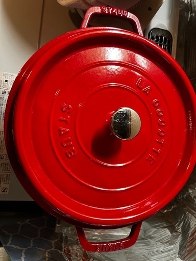 【成約済み】大人気のSTAUB(ストウブ )  鋳物ホーロー鍋ピコ ココット26cm ラウンド