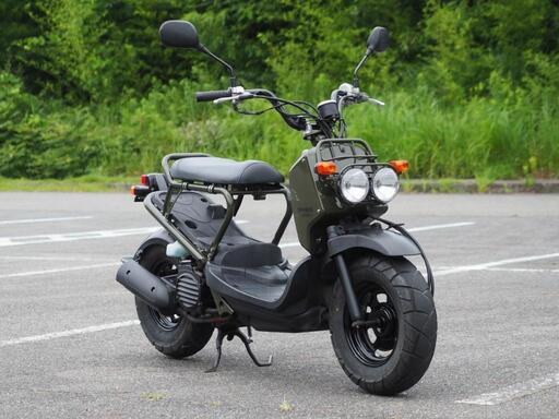 【お譲り先決定しました】【4バルブエンジン搭載！クランクASSY新品！】ホンダ ズーマー カスタム 原付 スクーター バイク 50cc USB電源付き！