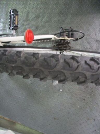 D642 ☆9800円☆整備済み 中古子供自転車 Jrマウンテン【24インチ 白