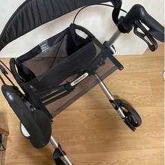 歩行器　ハンディウォーク