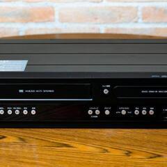 ほぼ未使用　美品 DX ビデオ一体型DVDレコーダー DVC2015