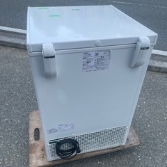 ■A‐2 新古品 長期保管 多少の傷、凹み多少あり ナフコ冷凍ストッカー NF-AF95DU 2022年 幅554ｘ奥592ｘ高832ｍｍ 動作問題なし □A‐2 新古品 長期保管 多少の傷、凹み多少あり ナフコ冷凍