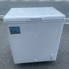 ■Ｂ‐2 未使用品 長期保管 傷、凹み多少あり エスケイジャパン冷凍ストッカー SFU-A142 142Ｌ 2022年 739ｘ577ｘ851ｍｍ 動作問題なし ■