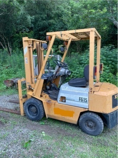 中古フォークリフト\n