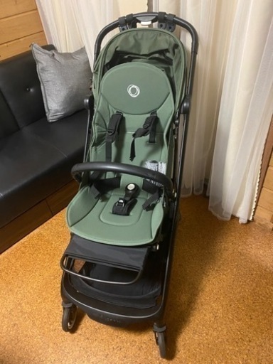 Bugaboo バガブー バタフライ フォレストグリーン バンパー付 ベビーカー Bugaboo バガブー バタフライ フォレストグリーン バンパー付