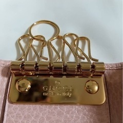 GUCCI6連キーケース(ピンク