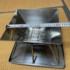 新品 未使用 ソロ用 焚き火台   おまけ  段ボールスモーカー...