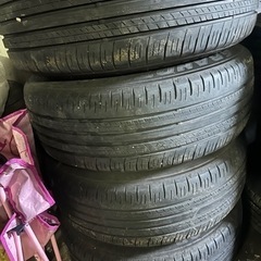 225/60R18 ハリアー等タイヤホイールセット21年
