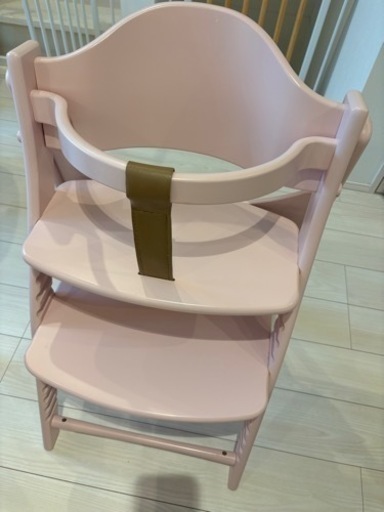 【セール】大和屋 アッフルチェア　ミルキーピンク 子供用品 ベビー用品 ベビーチェア