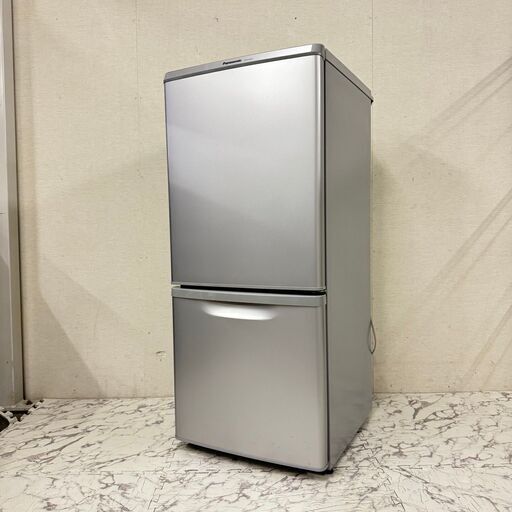 18765  Panasonic 一人暮らし2D冷蔵庫 2017年製 138L ◆大阪市内・東大阪市他 6,000円以上ご購入で無料配達いたします！◆ ※京都・高槻・枚方方面◆神戸・西宮・尼崎方面◆生駒方面、大阪南部方面　それぞれ条件付き無料配送あり！