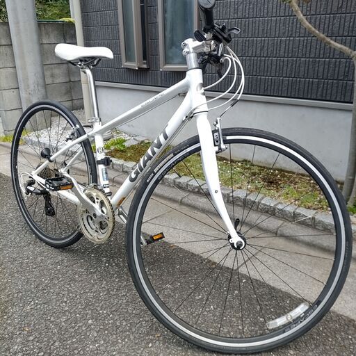 【商談成立】GIANT ジャイアント ESCAPE R3 クロスバイク C-T370mm