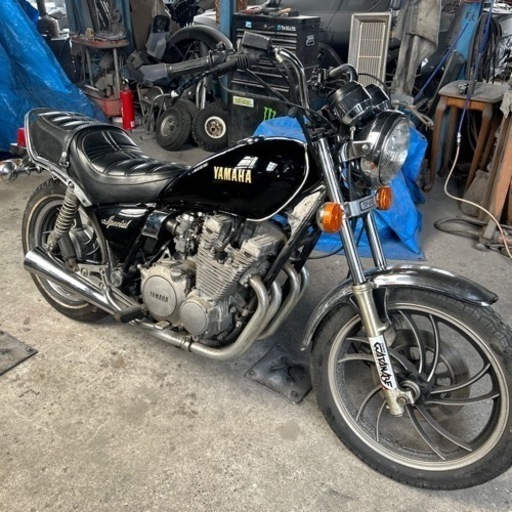 ヤマハ　XJ650スペシャル\n