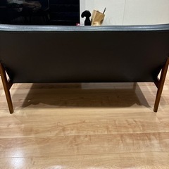 カリモク60 kチェア 2シーター 黒色