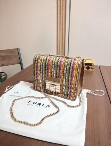 新品同様未使用品。FURLA　フルラ　2way　チェーンショルダーバッグ