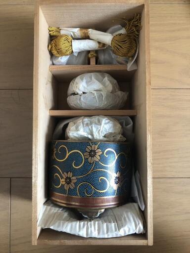 香炉　香合　風鎮　金彩　鉄仙　青粒　手描き　良山作　昭和当時物　陶磁器 香炉 香合 風鎮 金彩 鉄仙 青粒 手描き 良山作 昭和当時物 陶磁器