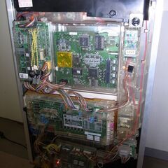 パチンコ台。3台まとめて。ジャンク品。修理必要です。 パチンコ台。3台まとめて。ジャンク品。修理必要です。