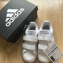 【新品】adidas スニーカー 16.0cm