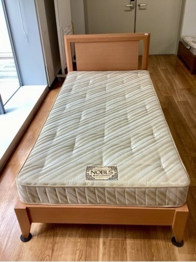 シングルベッド【町田市再生家具】　240981