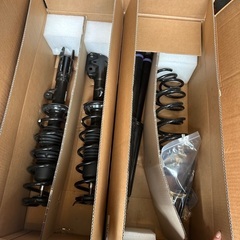 サスペンション一式　ダイハツ　タントカスタム　