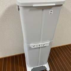 ニトリ　ゴミ箱 2段