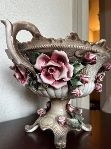 イタリー製　薔薇の陶器のコンポート