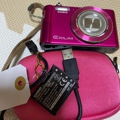 CASIO ExILM デジカメ