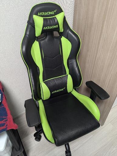 ゲーミングチェア AKRACING
