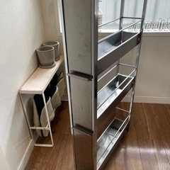 ステンレス隙間引出ラック 幅12cm ロータイプ DS95 frames&sons キッチンワゴン アジャスター付き キッチンすきま収納 隙間収納 すき間収納 隙間ラック
