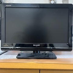 液晶テレビ　19型　SHARP　2012年製