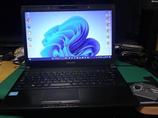 Windows11　dynabook R732  i7-3540M  HDD 500GB  メモリ 8GB  BD-REドライブ