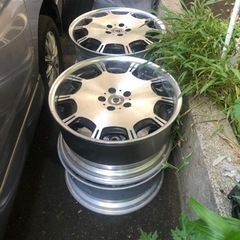 アルミホイルとタイヤ