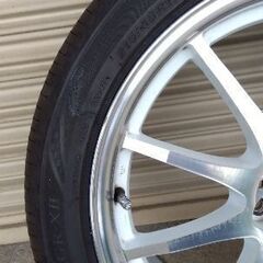 ３０系プリウス　レグノGRX-2 215/45-17