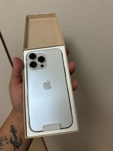 Apple iPhone 14 Pro Max シルバー 本体 SIMフリー Apple iPhone 14