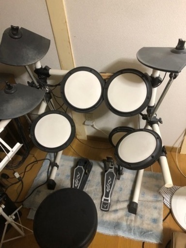 電子ドラム