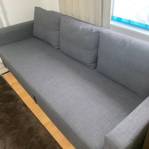 IKEA ３人掛け ソファーベッド　※７月末で投稿終了します。