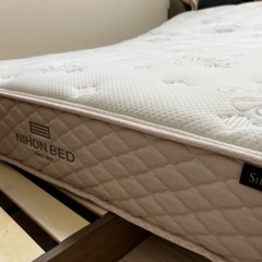 【値下げ中　日本ベッド　マットレス】シルキーパフ　ダブル　中古【保証書付】