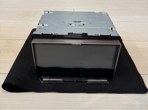 カロッツェリア サイバーナビ AVIC-CZ901   新品アンテナ付き 中古品