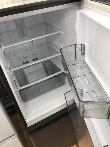 ☆ジモティ割あり☆ MITSUBISHI 冷蔵庫 146L 年式2022 動作確認／クリーニング済み KJ5622 - 冷蔵庫