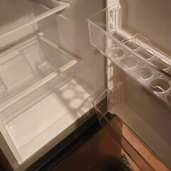 【最終値下げ】【ほぼ新品】AQUA 冷蔵庫　約130L　使用歴3ヶ月