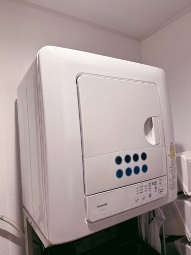東芝 衣類乾燥機 ED-60C(W) 乾燥容量6kg ピュアホワイト