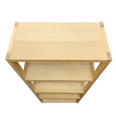 24C449_ジC Karimoku カリモク 書棚 Model QT2175ME オーク材 家具 ブックシェルフ インテリア 中古