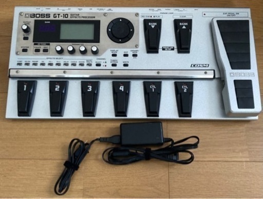 ⭕️ギター用 マルチエフェクター　BOSS GT-10【緊急値下げ‼️今だけです！】