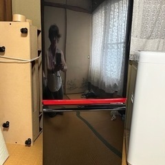 お取引中　
小型冷蔵庫　シャープ　