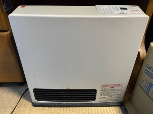 引越⑤ ガスファンヒーター2台セット★ホース2本付き