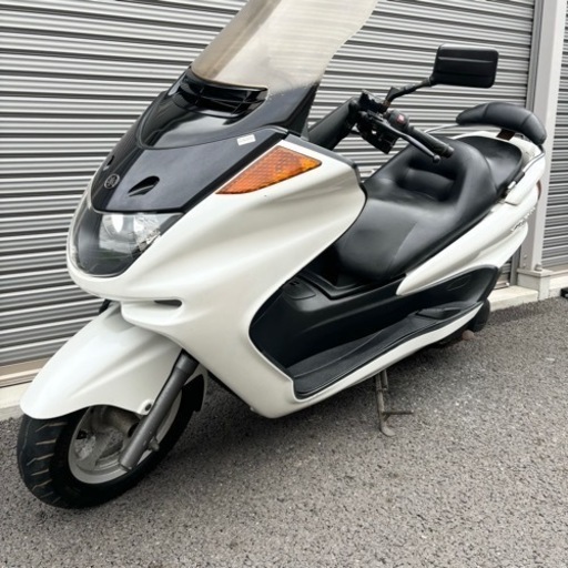2825.距離浅で即戦力　マジェスティ250 バックレスト付属　千葉県柏市　配送、自走引き取りも可能